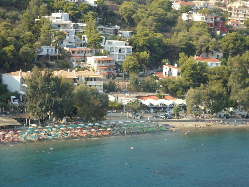 Theodora Rooms Poros Town Bagian luar foto