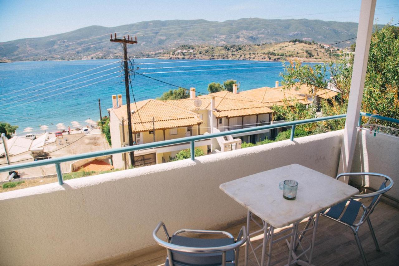 Theodora Rooms Poros Town Bagian luar foto